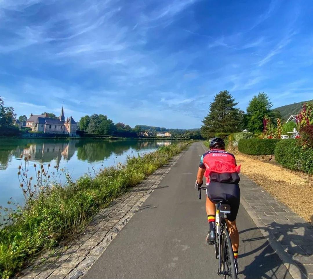 Escale Chambre D'Hotes Au Coeur Du Vieux Profondeville Entre Namur Et Dinant Exterior foto